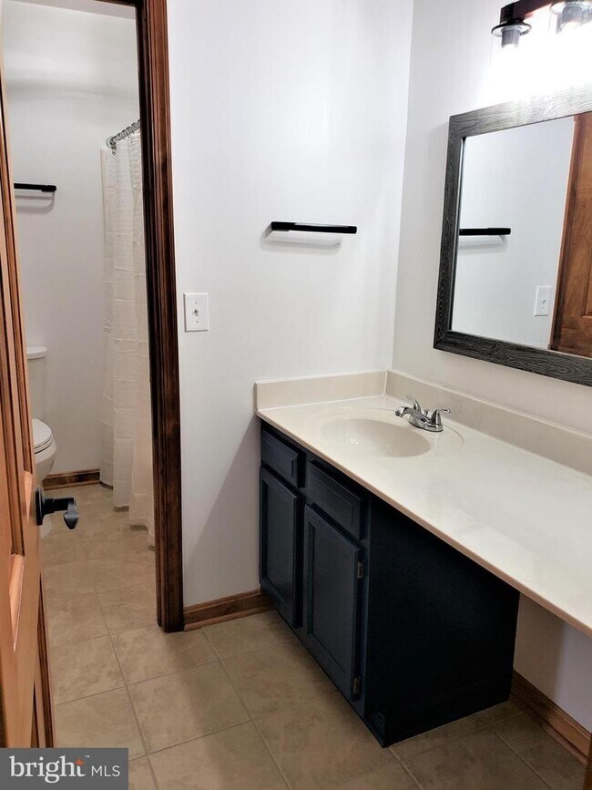 Building Photo - 70 Elk Run Estates Dr