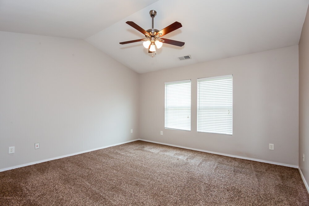 Building Photo - 9606 Hollyburgh Ter