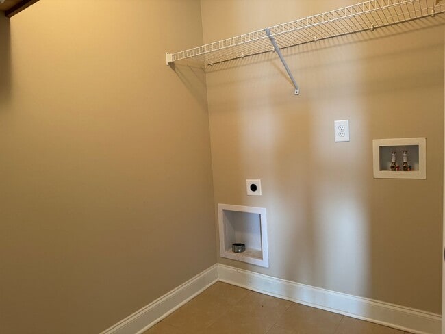 Building Photo - Luxury Townhome at The Enclave at Harpeth Village in Bellevue