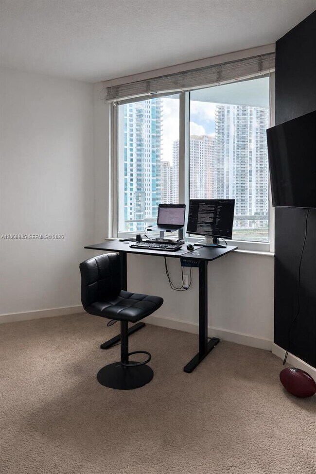 Building Photo - 335 S Biscayne Blvd