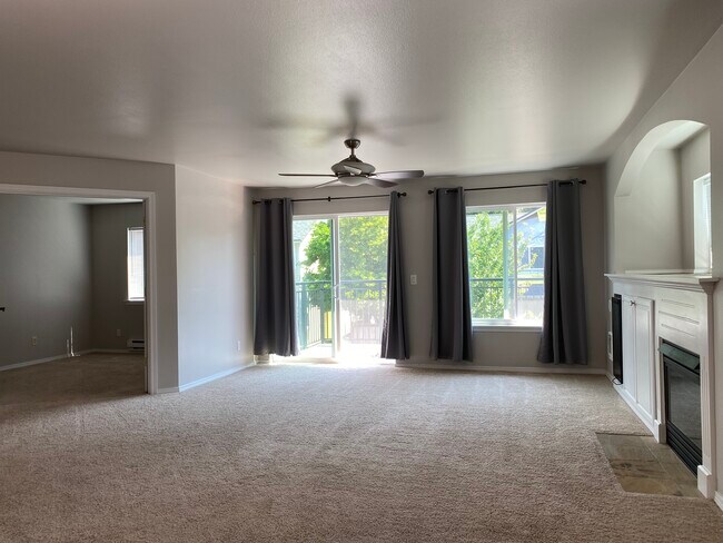 Building Photo - 2201 192nd St SE