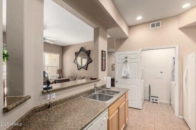 Building Photo - 14575 W Mountain View Blvd