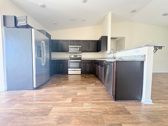 Building Photo - 6529 Rivers Bank Way