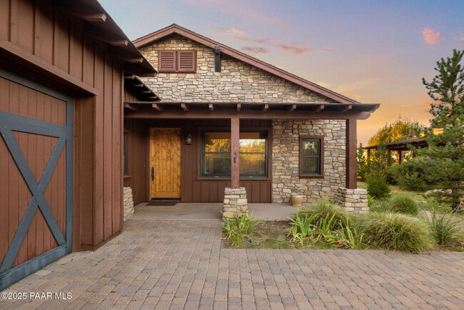 Building Photo - 5780 W Johnny Mullins Dr