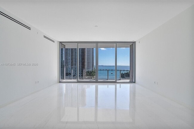 Building Photo - 300 Biscayne Blvd Way