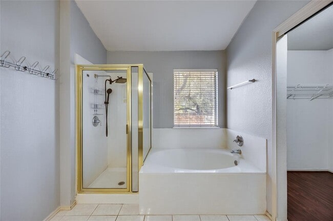 Building Photo - 4103 Natural Bridge Ct