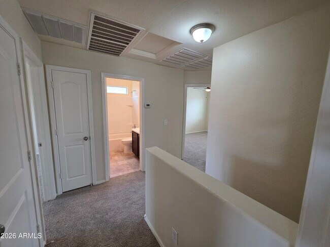 Building Photo - 6063 E Sotol Dr