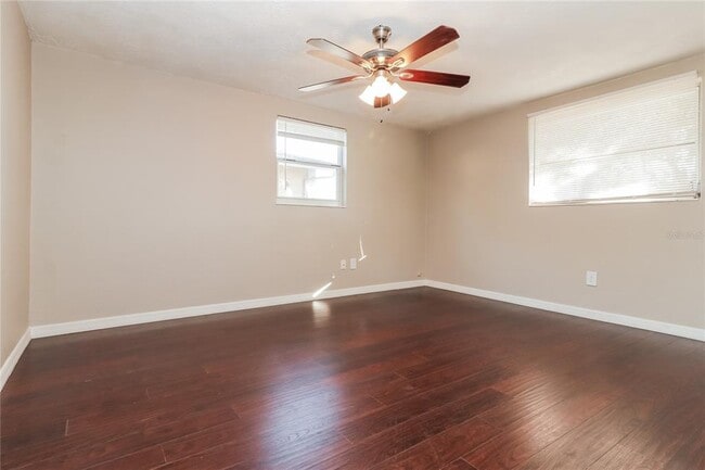 Building Photo - 3353 Trask Dr