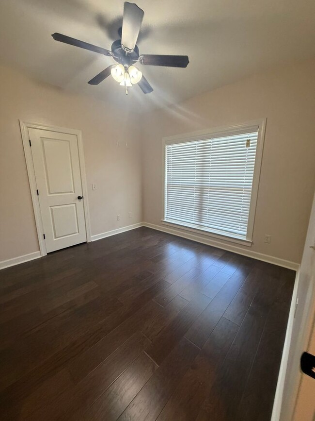 Building Photo - Maddison Subdivision