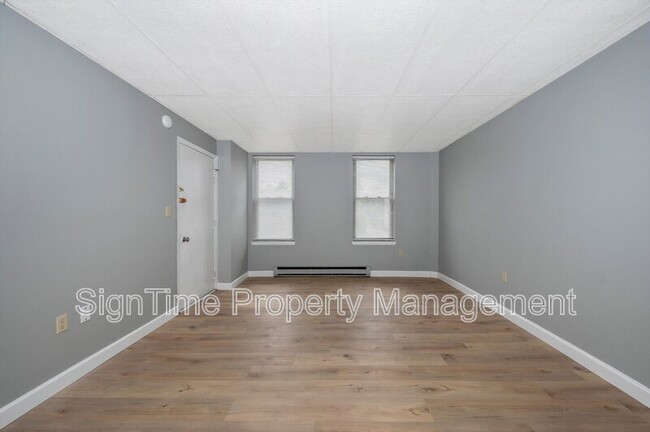 Building Photo - 225-229 Jonathan Street (new) - 229-302