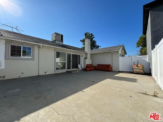 Building Photo - 14657 Novice St