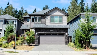 Building Photo - 3525 200th Pl SE