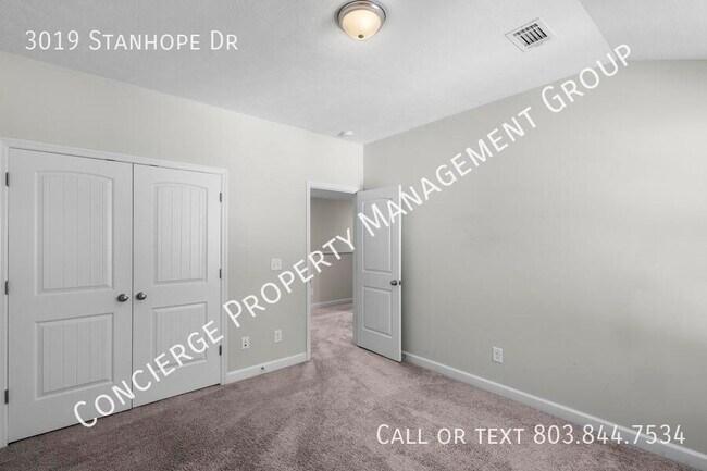 Building Photo - 3019 Stanhope Dr