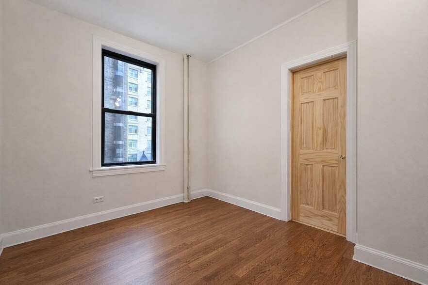 Building Photo - 308 W 104th St