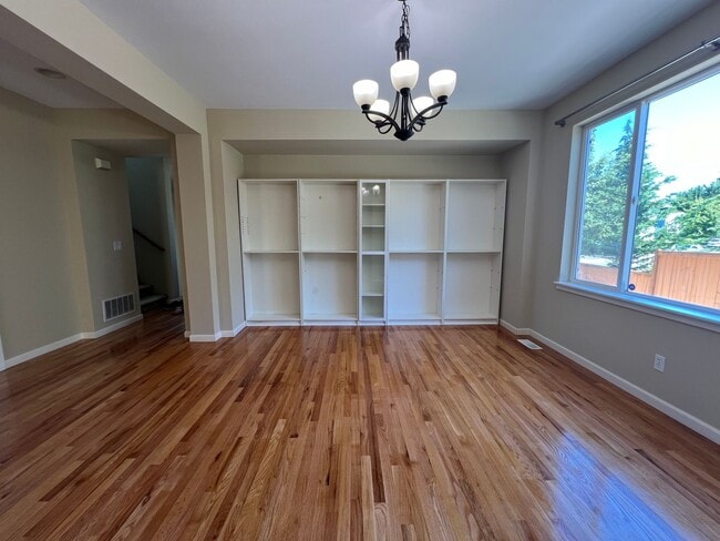 Building Photo - Spacious 4 Bedroom Home with Zen Backyard and 3-Car Garage