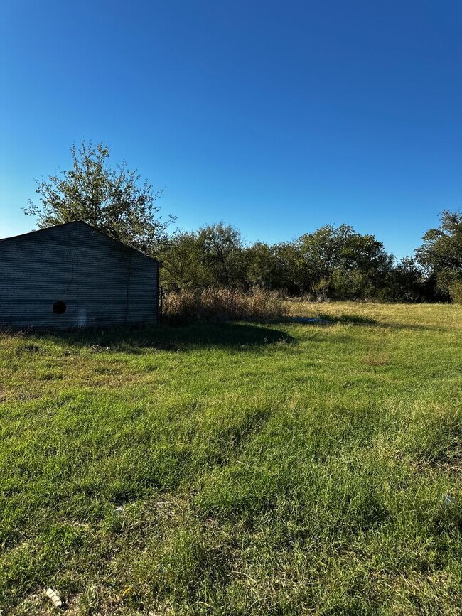 Building Photo - Welcome to Your Private Retreat in the Hea...