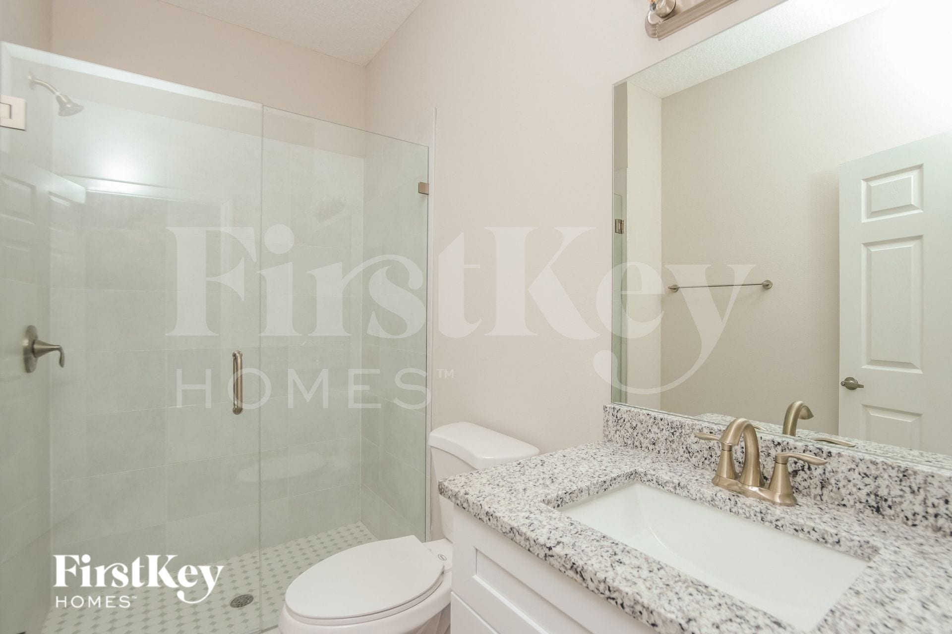 Building Photo - 664 Weaver Rd SW