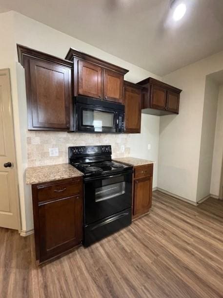 Building Photo - 3117 Yosemite Dr