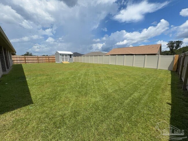 Building Photo - 6264 Pineapple DR