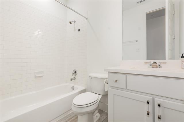 Building Photo - 1329 Pleasant Knoll Trl