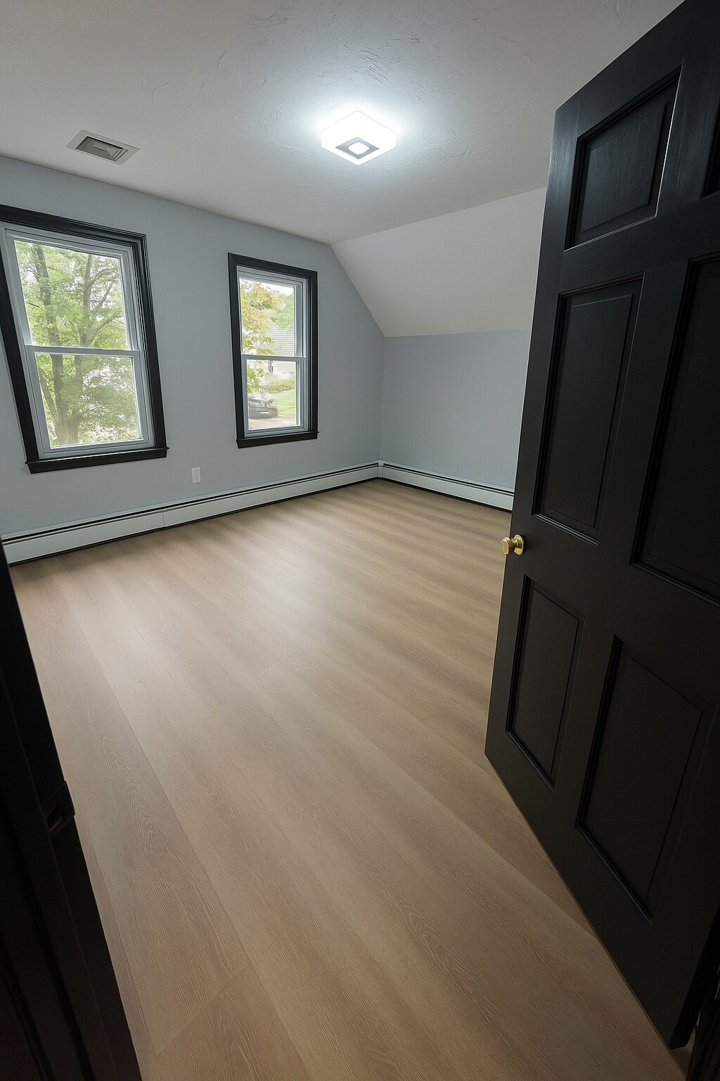 Main Room 1 - 23 Russell St