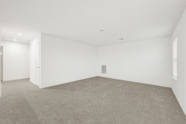 Building Photo - 31203 Heddington Ln