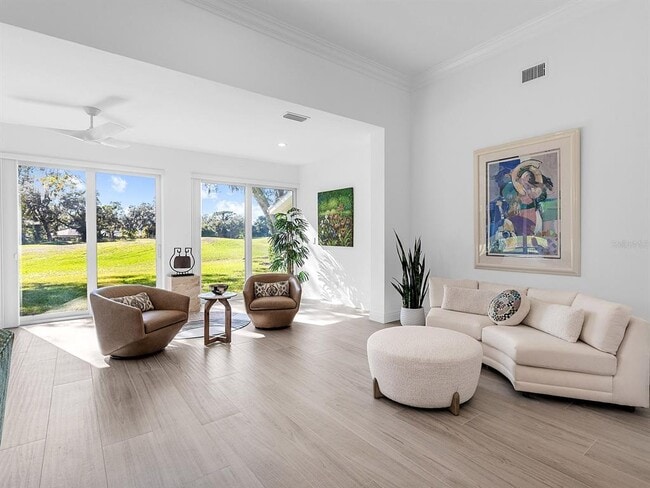 Building Photo - 4022 Penshurst Park