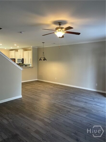 Building Photo - 102 Reese Way