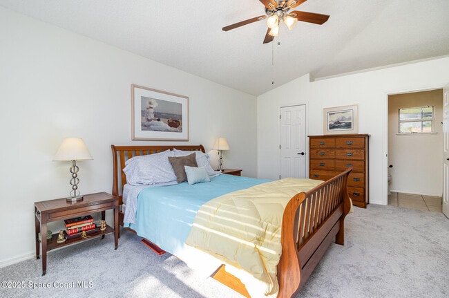 Building Photo - 1410 Vander Ave SE