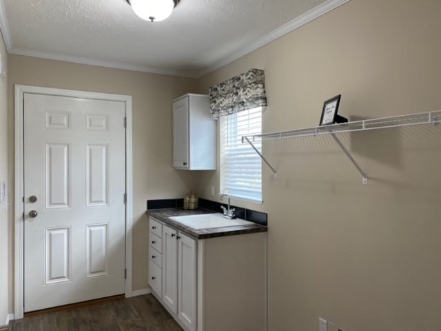 Building Photo - 1230 Liberty Ct
