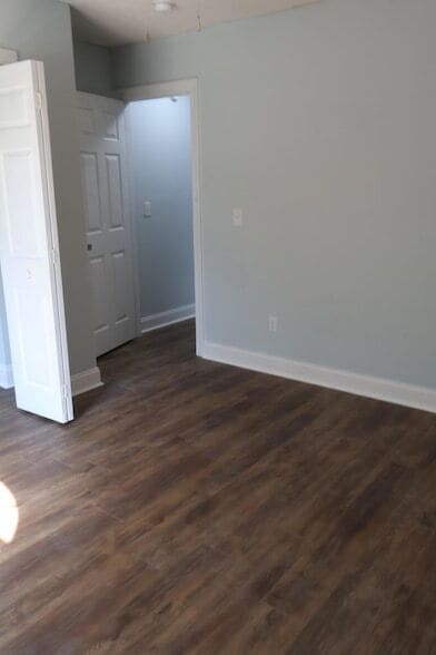 Building Photo - 1003 Providence Way