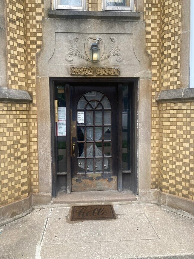 Building Photo - 8352 S Maryland Ave