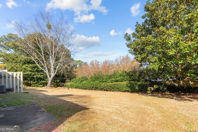 Building Photo - 236 Mateo Walk