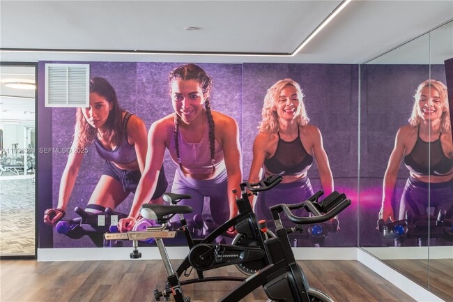 Building Photo - 1005 Spring Garden Rd