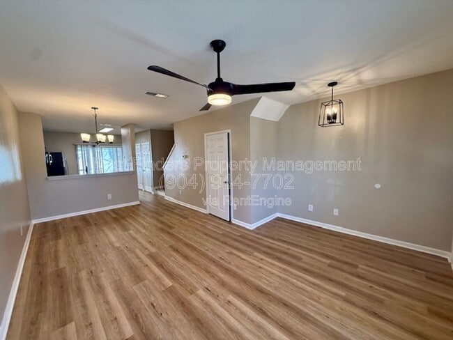 Building Photo - 8230 Dames Point Crossing Blvd