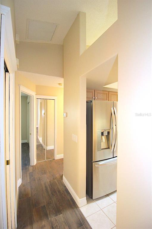 Building Photo - 20 Clarendon Ct N