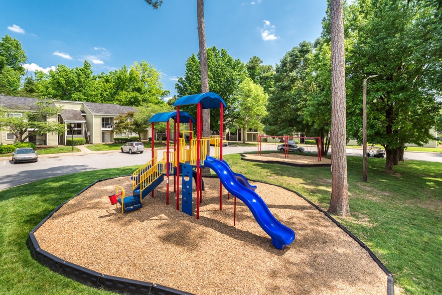 Building Photo - Stonewood Apartments