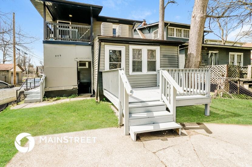 Building Photo - 409 S 39th St