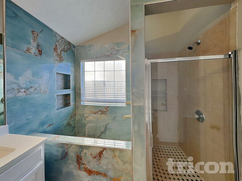 Building Photo - 1403 Westward Dr SW