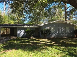 Building Photo - 3104 Meadow Forest Dr