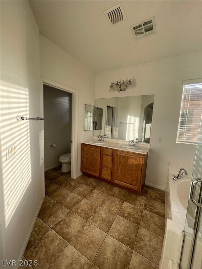 Building Photo - 8144 Satin Carnation Ln