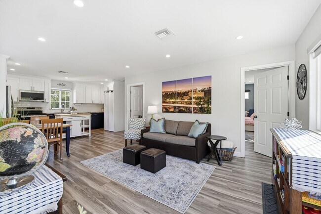 Building Photo - Newly Built Standalone ADU with Mountain Views – Fully Furnished & Move-In Ready