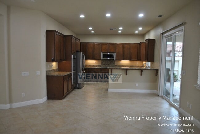 Building Photo - 2101 Harpford Dr