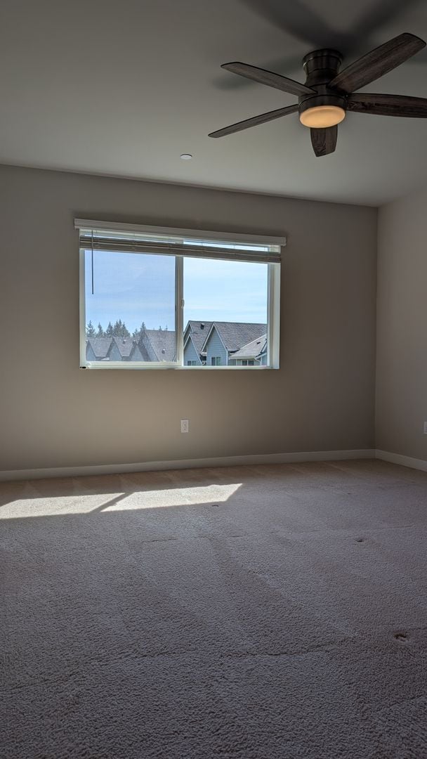 Building Photo - Mill  Creek 3 bedroom Townhome