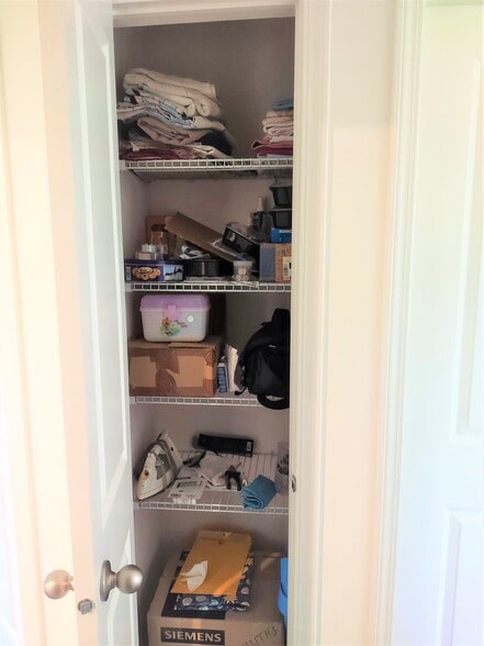 Additional closet - 1925 Turtle Creek Ct
