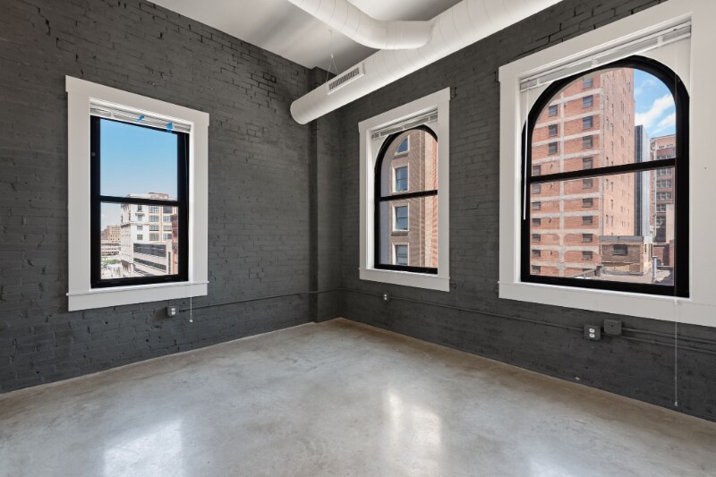 Building Photo - 1006 Olive St