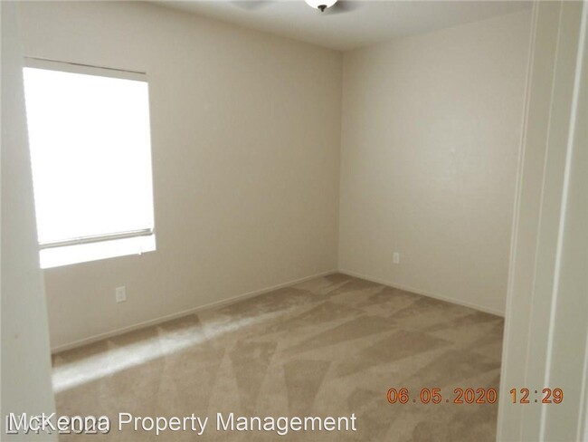 Building Photo - 3 br, 2 bath House - 2656 Lochleven Way