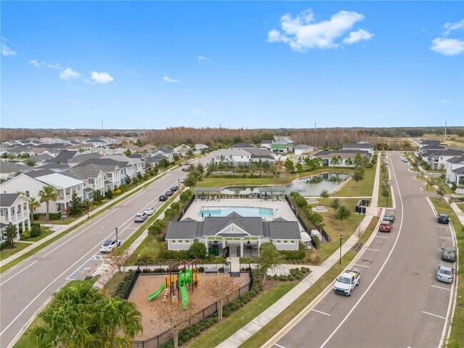 Building Photo - 28575 Cozy Creek Dr