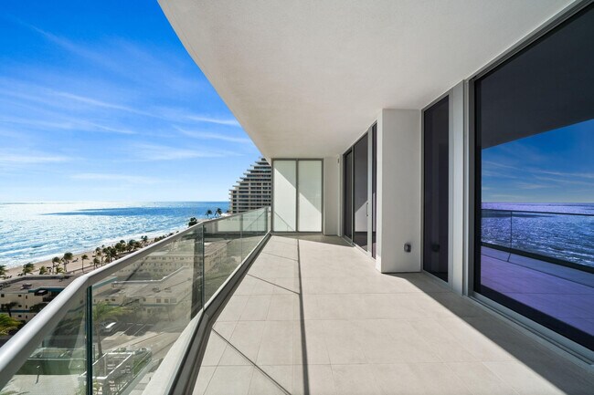 Building Photo - 153 N Seabreeze Blvd