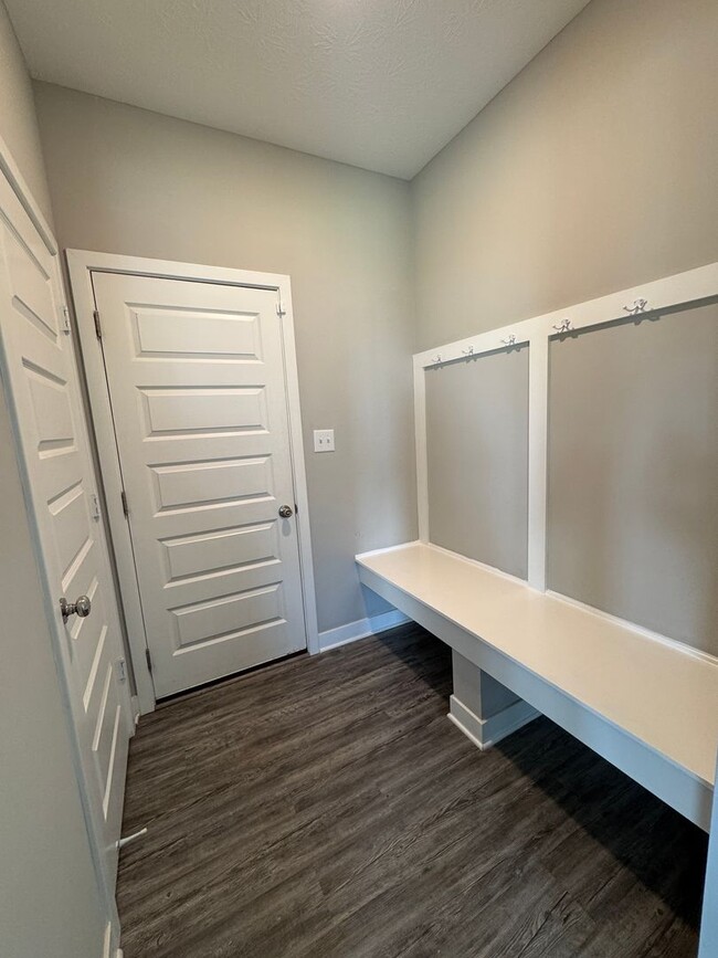 Building Photo - 17158 Seaboard Pl